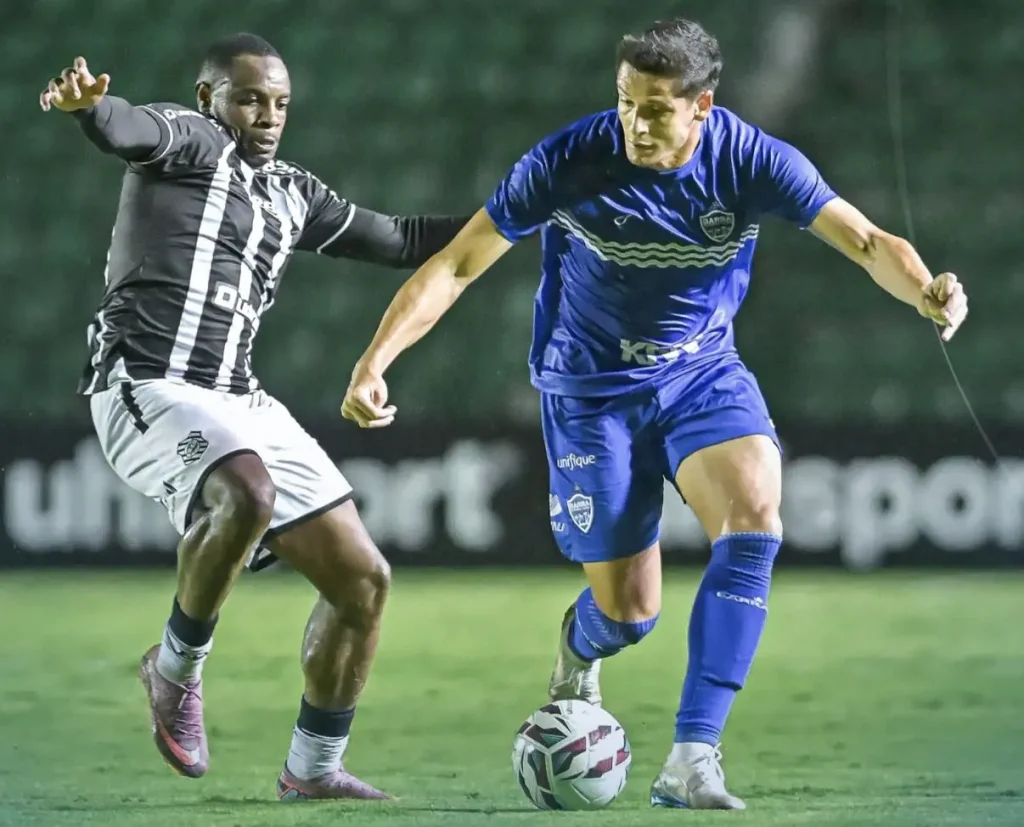 Rival do Corinthians, Barra vence Figueirense e entra no G8 da Série C Rival do Corinthians, Barra vence Figueirense e entra no G8 da Série C