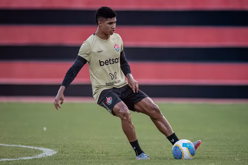Pablo deixa o Vitória e reforça o Paysandu na Série C