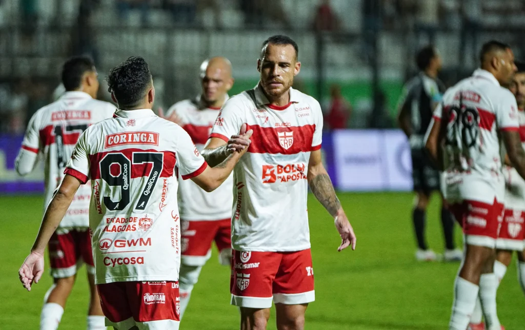 CRB vence o Athletic e entra no G6 da Série B do Brasileiro CRB vence o Athletic e entra no G6 da Série B do Brasileiro