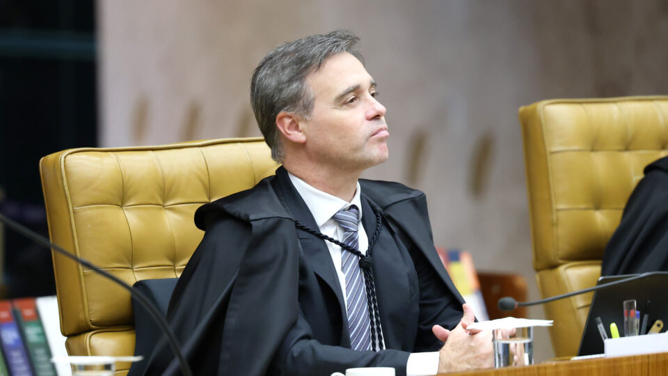 André Mendonça manda soltar filho do “Careca do INSS”