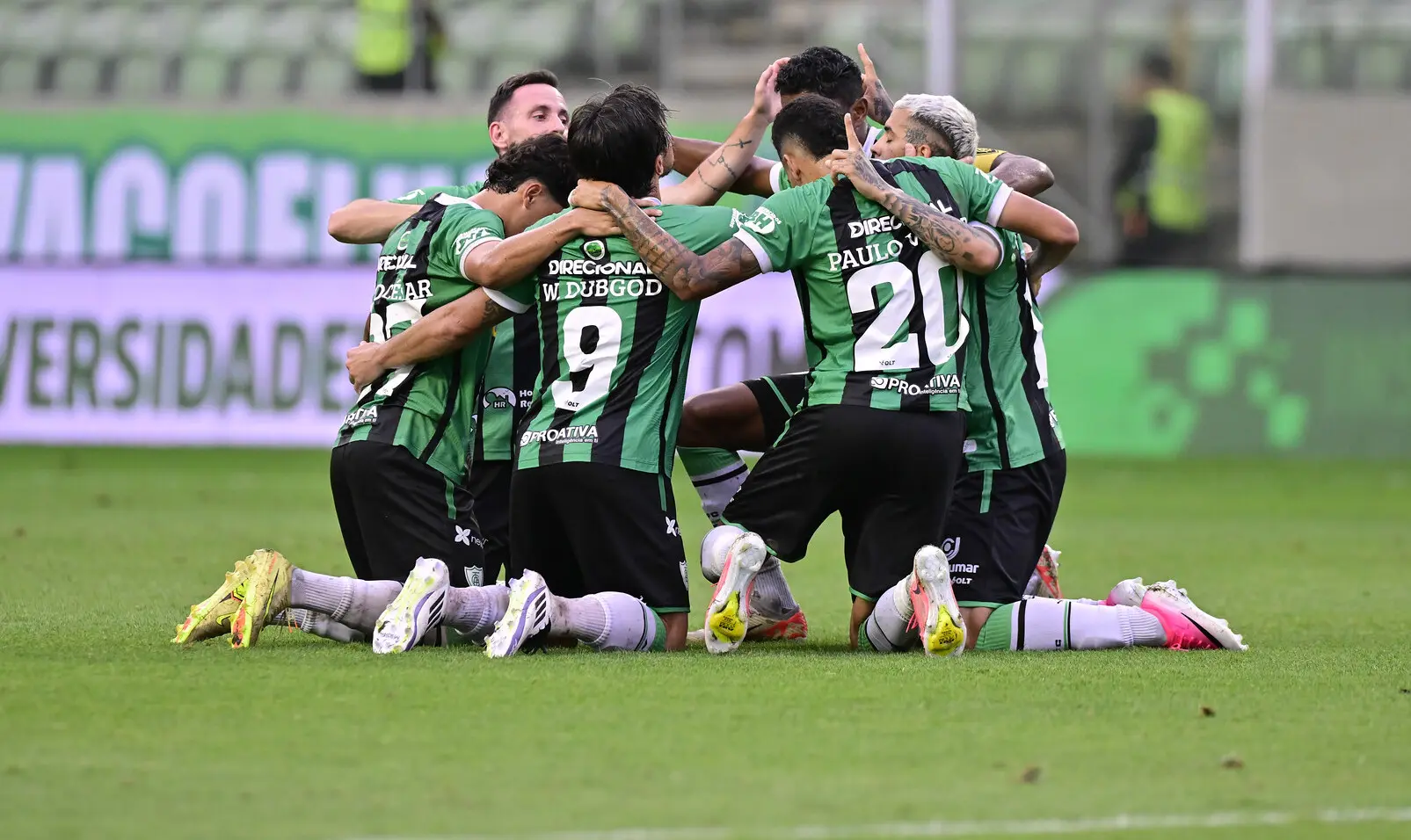 América-MG x Náutico: onde assistir, horário e prováveis escalações pela Série B