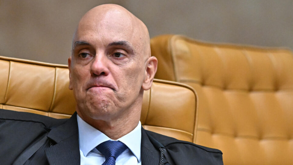 Vorcaro abriu mão de jatinho para manter voo de Moraes: “Não deixe de atender Barci”