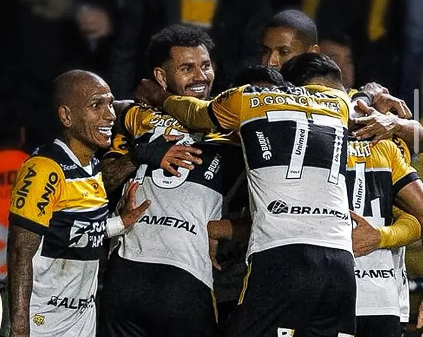 Ex-Santos faz contra, Criciúma bate Cuiabá e dorme na liderança da Série B