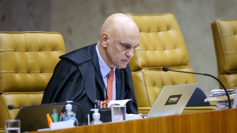 Supremo Tribunal Federal avalia possível afastamento de Alexandre de Moraes