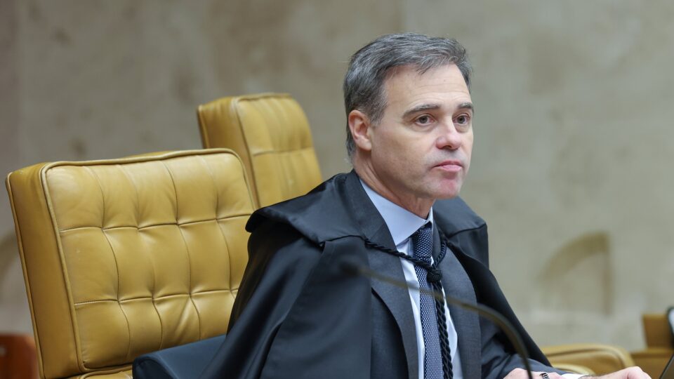 André Mendonça adota postura firme e enfrenta colegas no STF