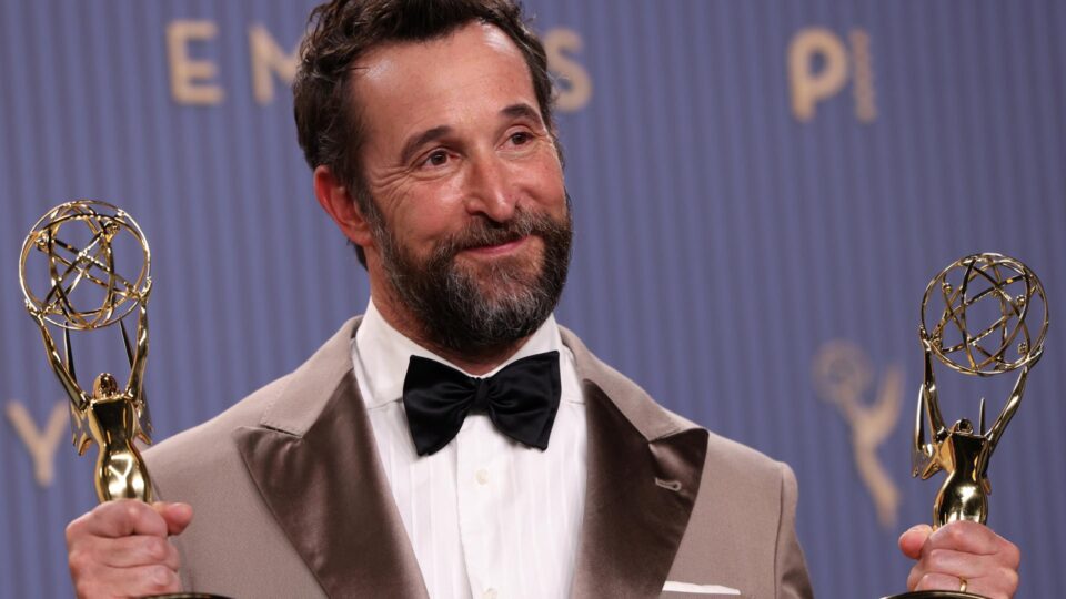 The Pitt confirma o poder do velho drama médico e vira fenômeno premiado
