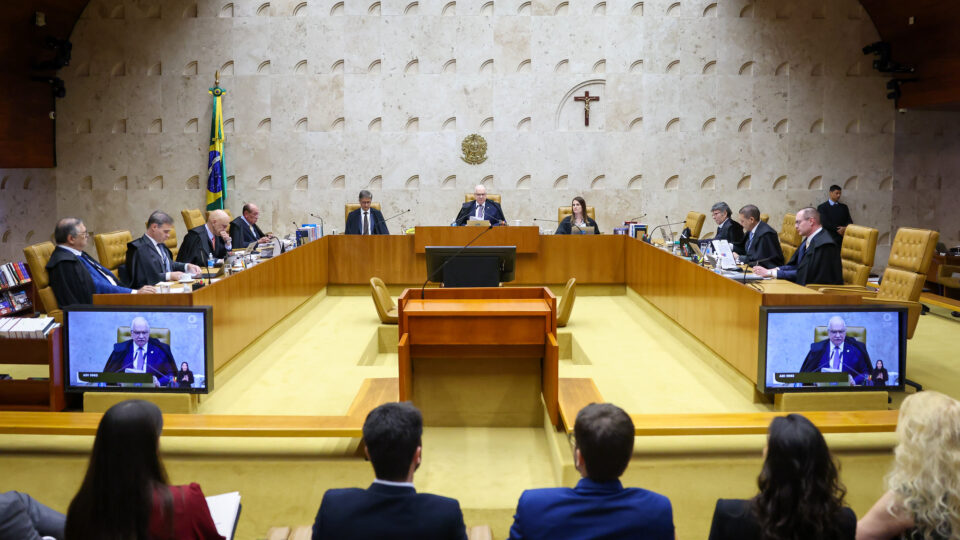 Em meio à crise no STF, 51,6% dizem que ministros decidem por interesse próprio