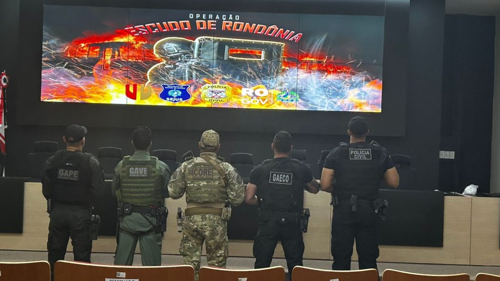 Integrantes de facção criminosa são condenados por onda de ataques que deixou mais de 10 mortos em RO Integrantes de facção criminosa são condenados por onda de ataques que deixou mais de 10 mortos em RO