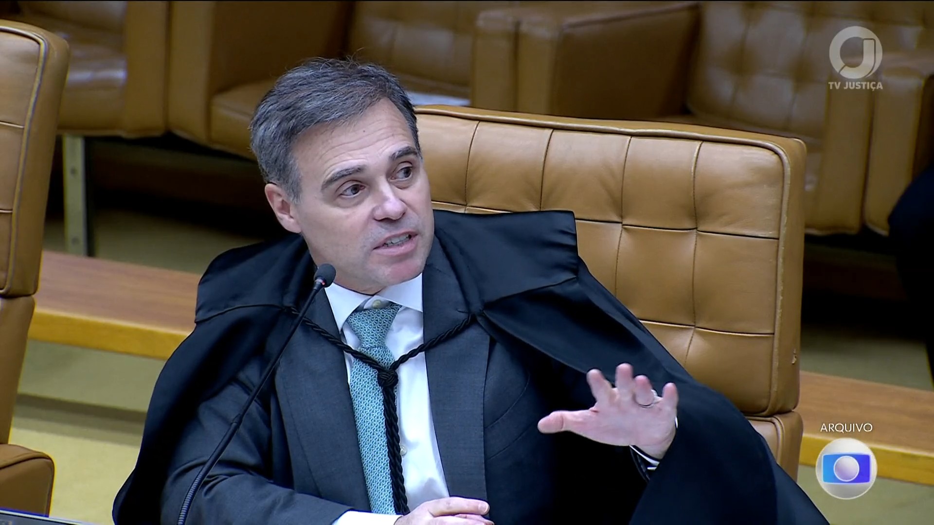 Após Mendonça mudar voto, TSE decide liberar post de humorista sobre Nossa Senhora Aparecida